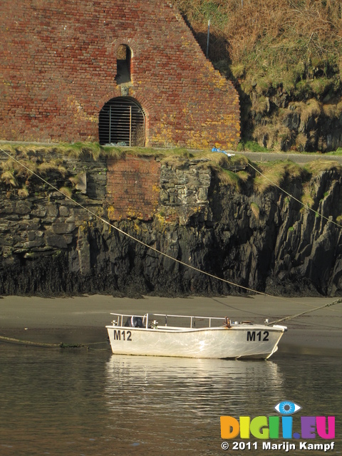 SX17715 Small boat in Porthgain harbour